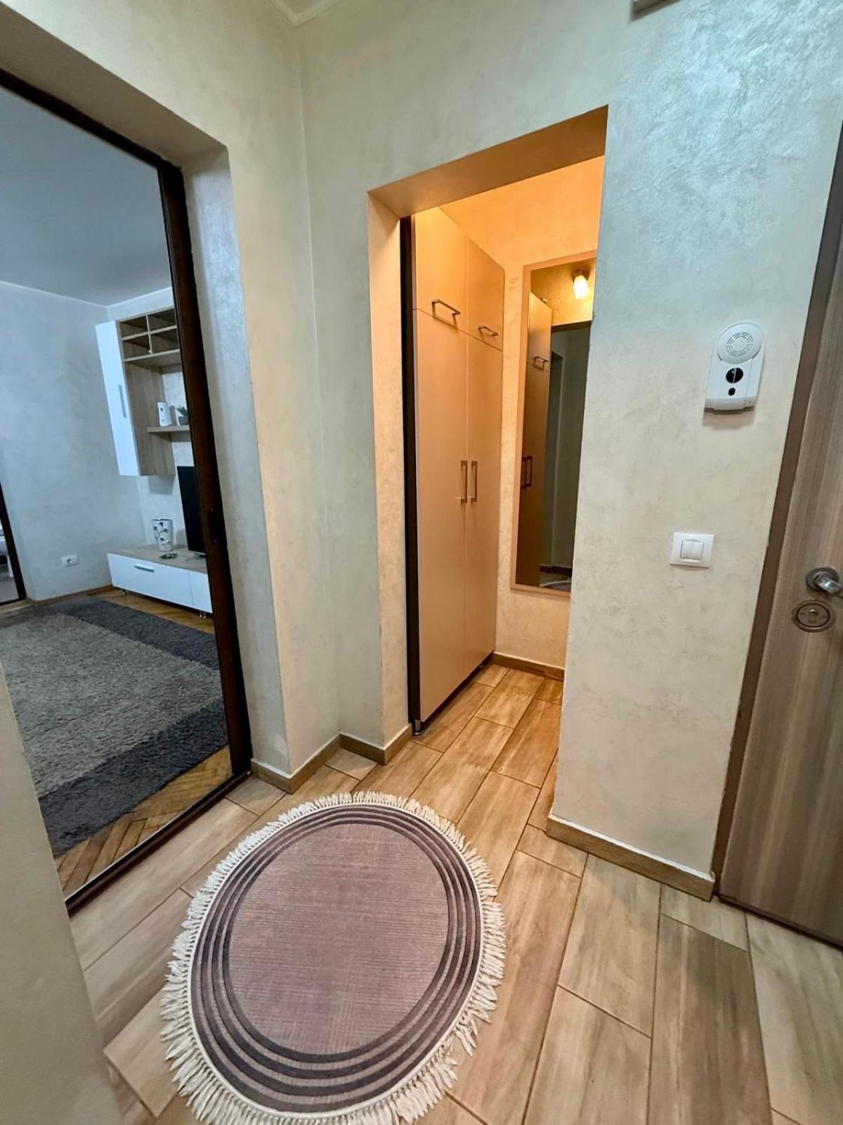 Zen Apartment กาลาจิ ภายนอก รูปภาพ